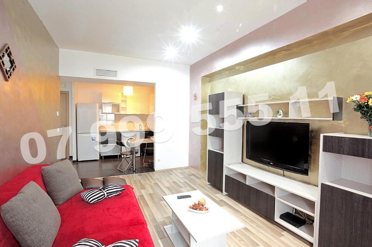Cataleya Suites Aparthotel Bukares Bagian luar foto
