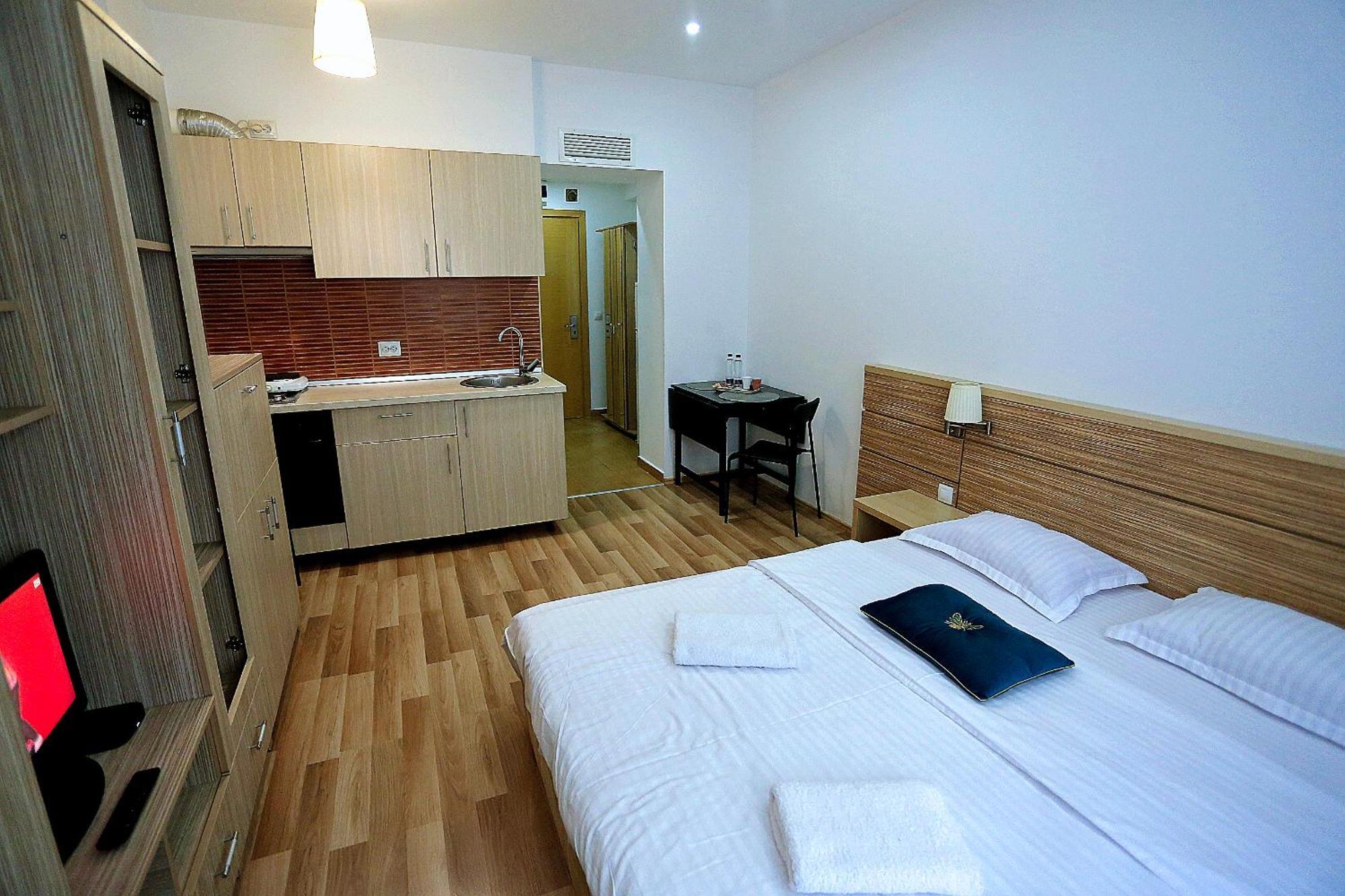 Cataleya Suites Aparthotel Bukares Bagian luar foto