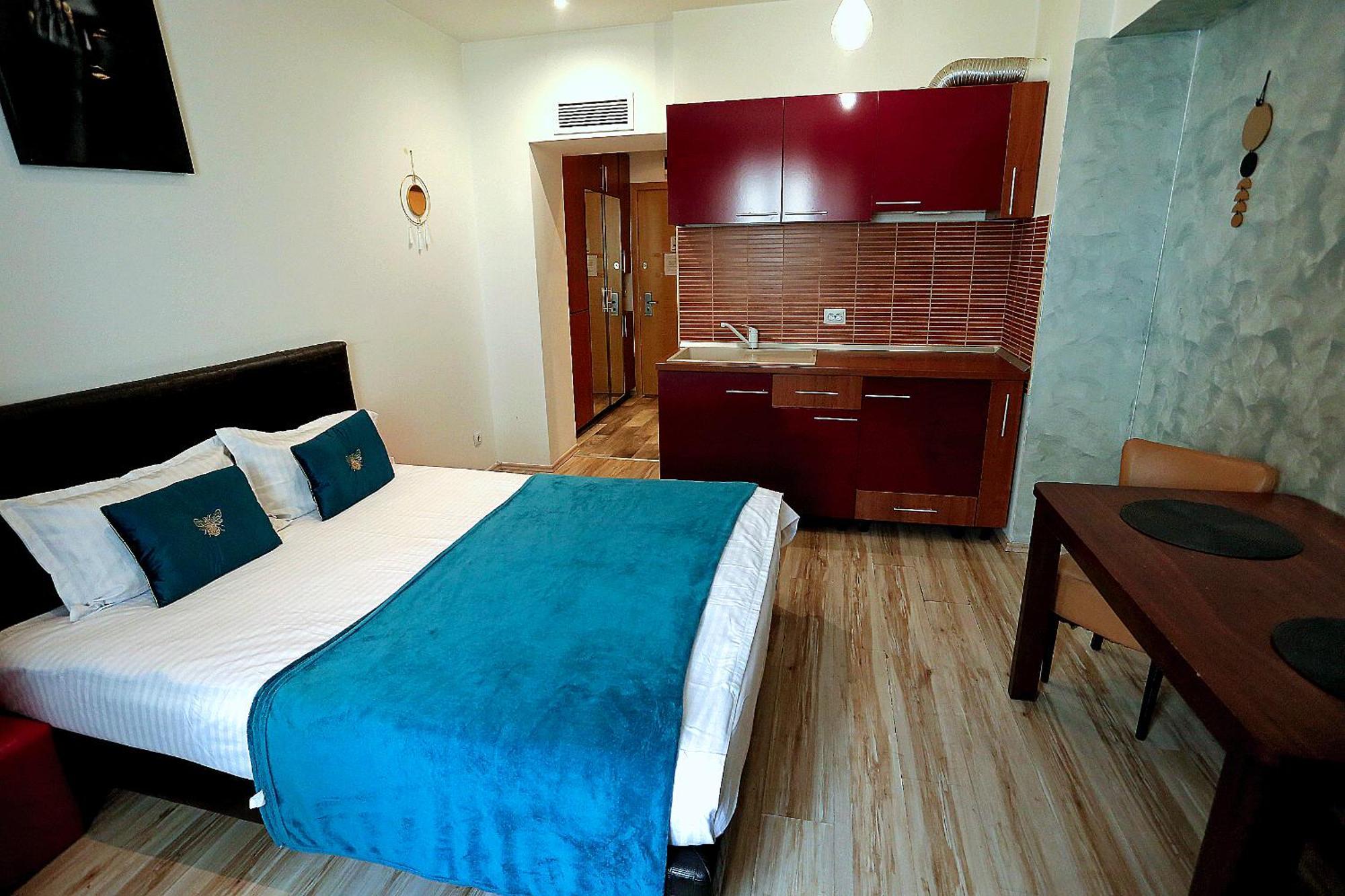 Cataleya Suites Aparthotel Bukares Bagian luar foto